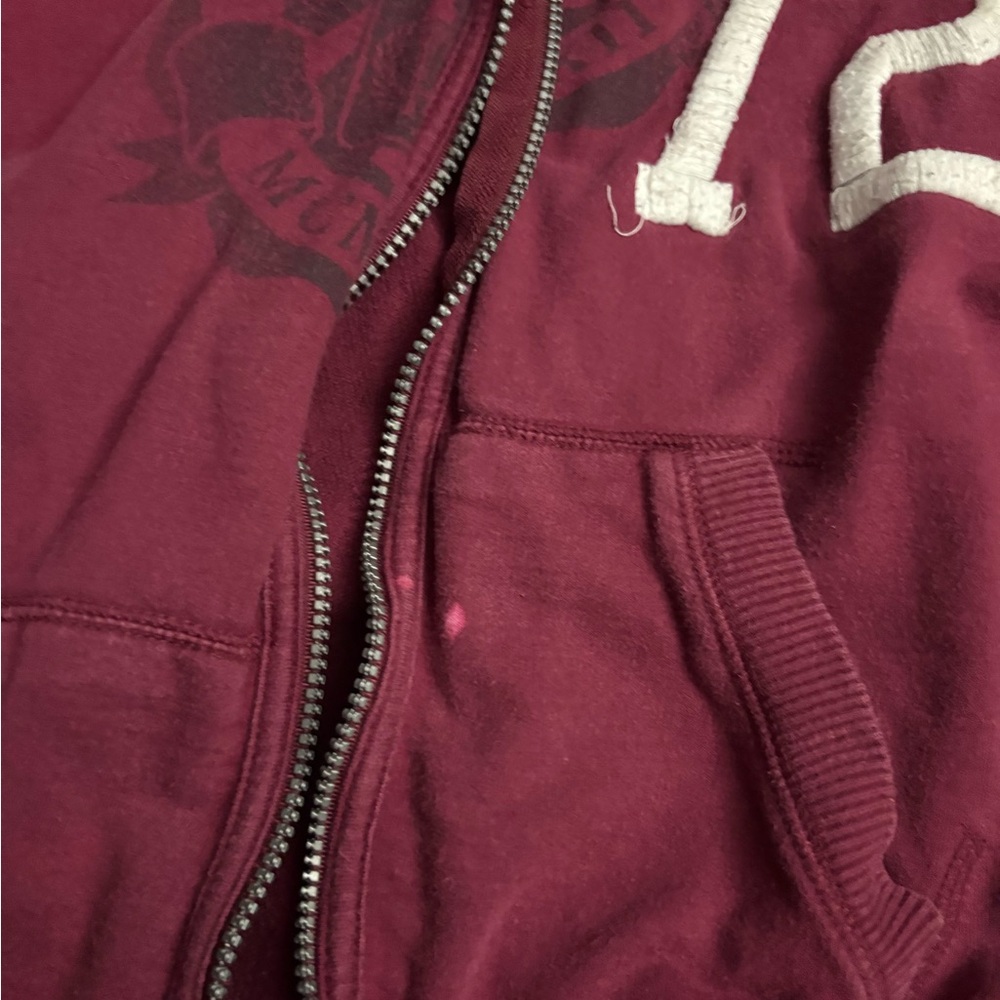 Faded Glory Burgundy Pullover